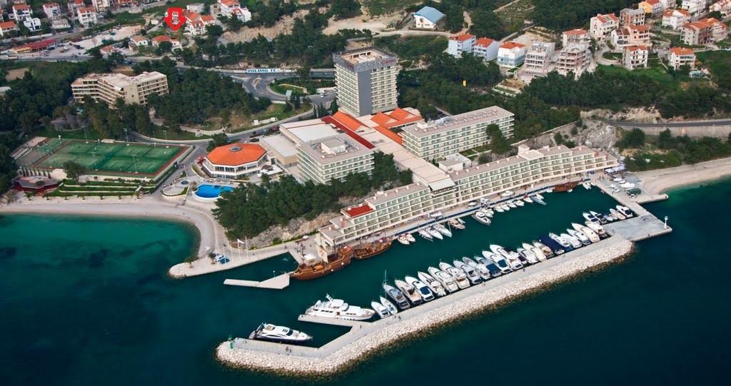 Apartment Golden Dreams Подстрана Екстериор снимка