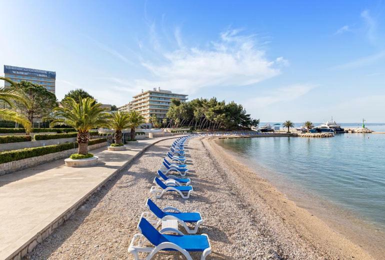 Apartment Golden Dreams Подстрана Екстериор снимка