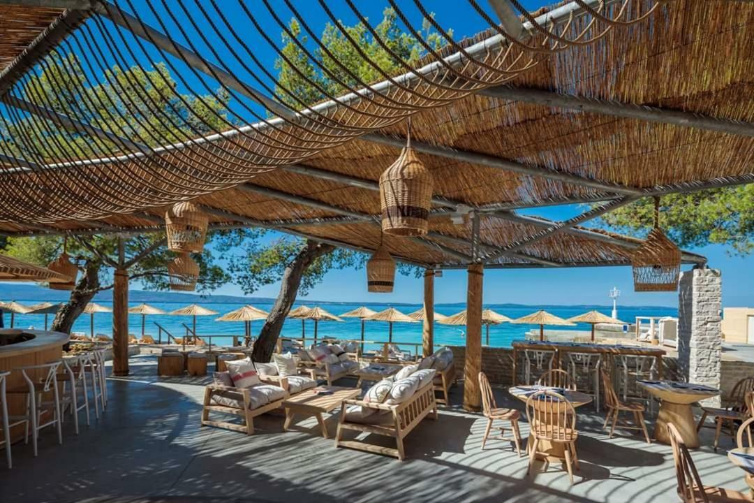 Apartment Golden Dreams Подстрана Екстериор снимка